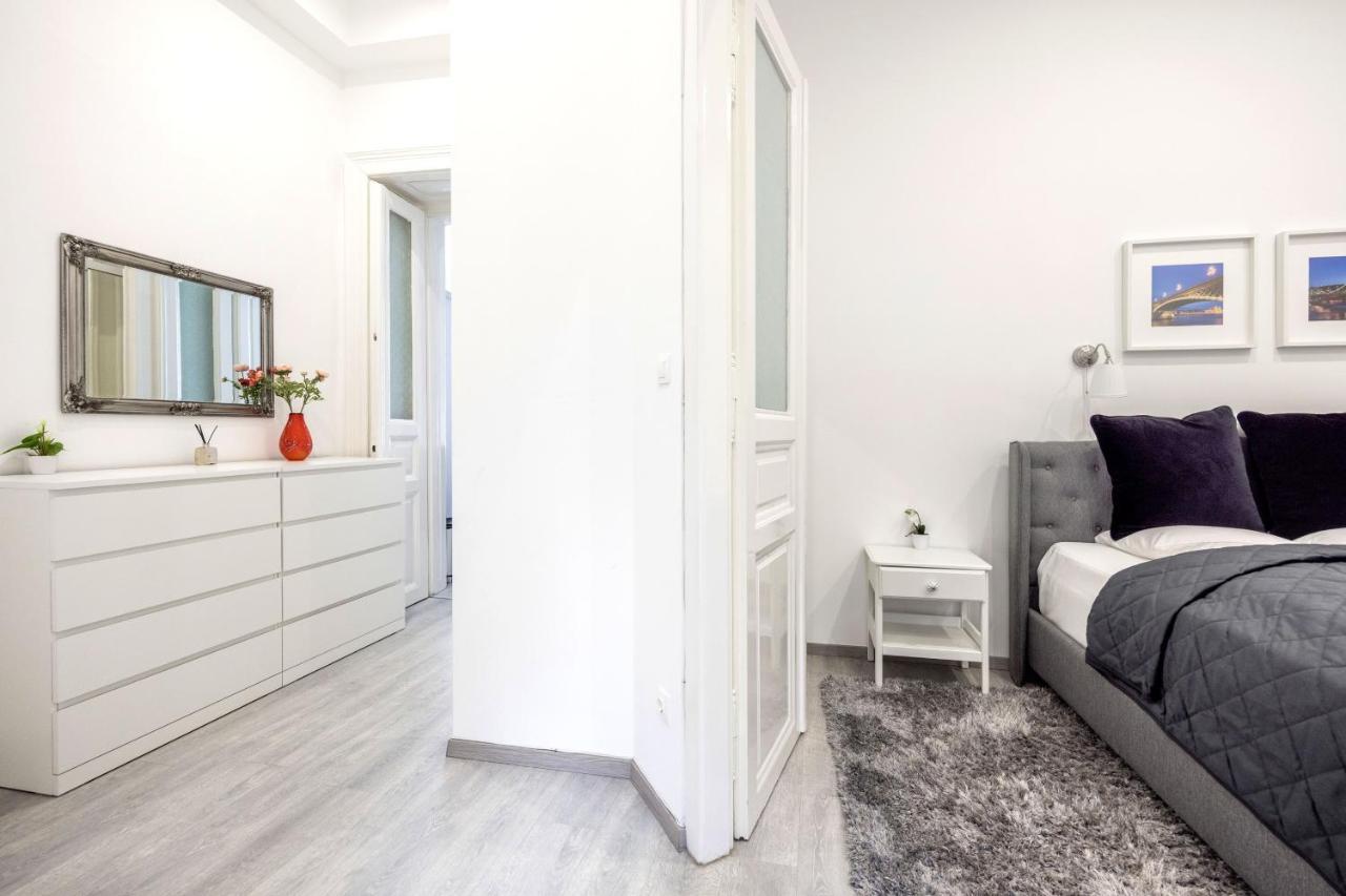 Mystic Dreamy Apartment Budapest Luaran gambar
