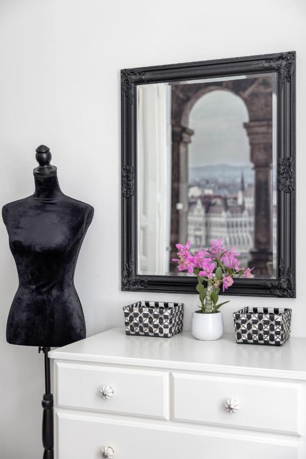 Mystic Dreamy Apartment Budapest Luaran gambar