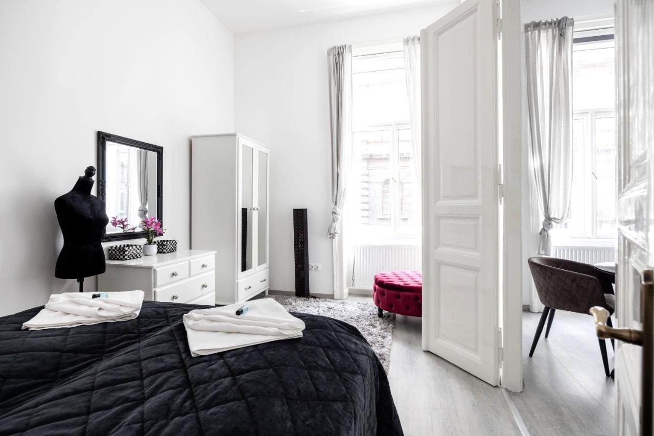 Mystic Dreamy Apartment Budapest Luaran gambar